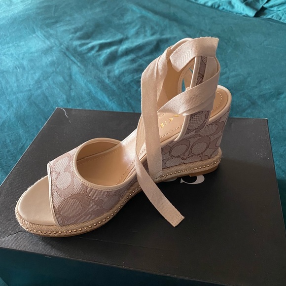 Coach Heels - Picture 1 of 2
